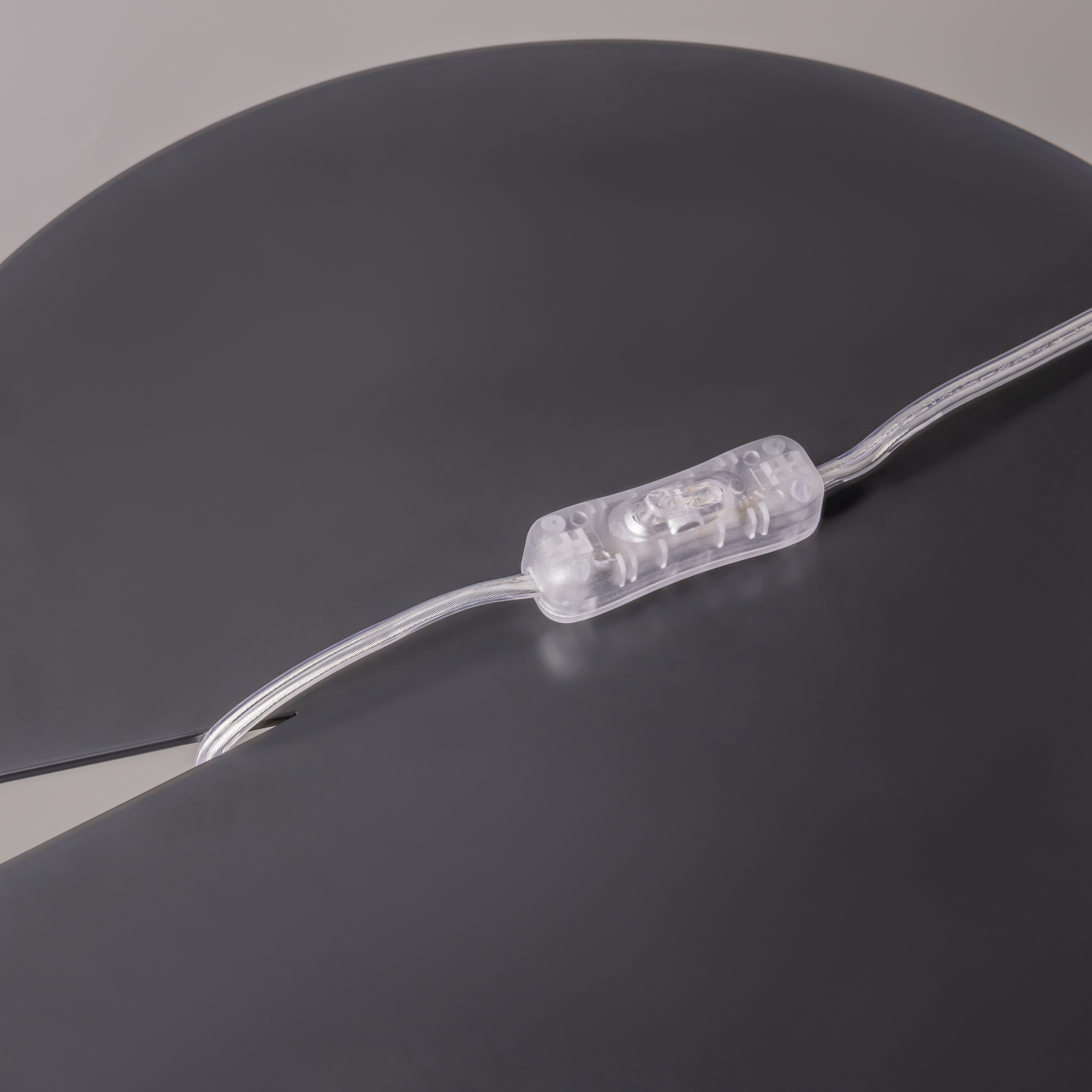 Дополнительная картинка Настольный светильник Maytoni MOD177TL-01W