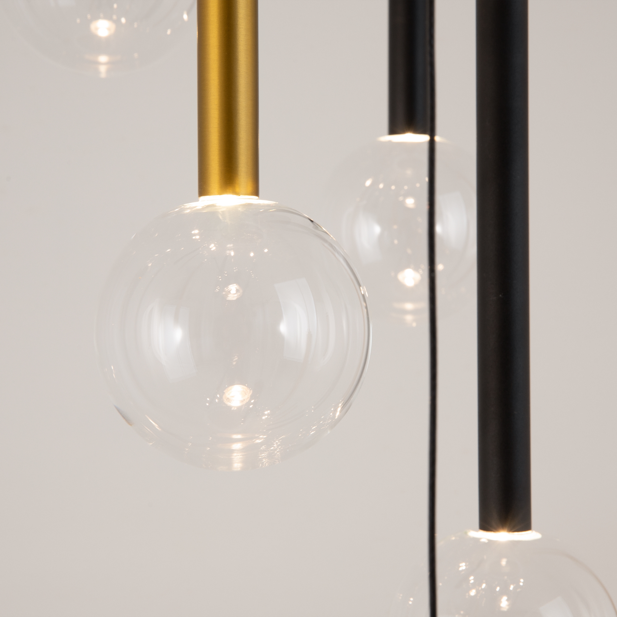 Дополнительная картинка Люстра Maytoni MOD383PL-L40BBS3K