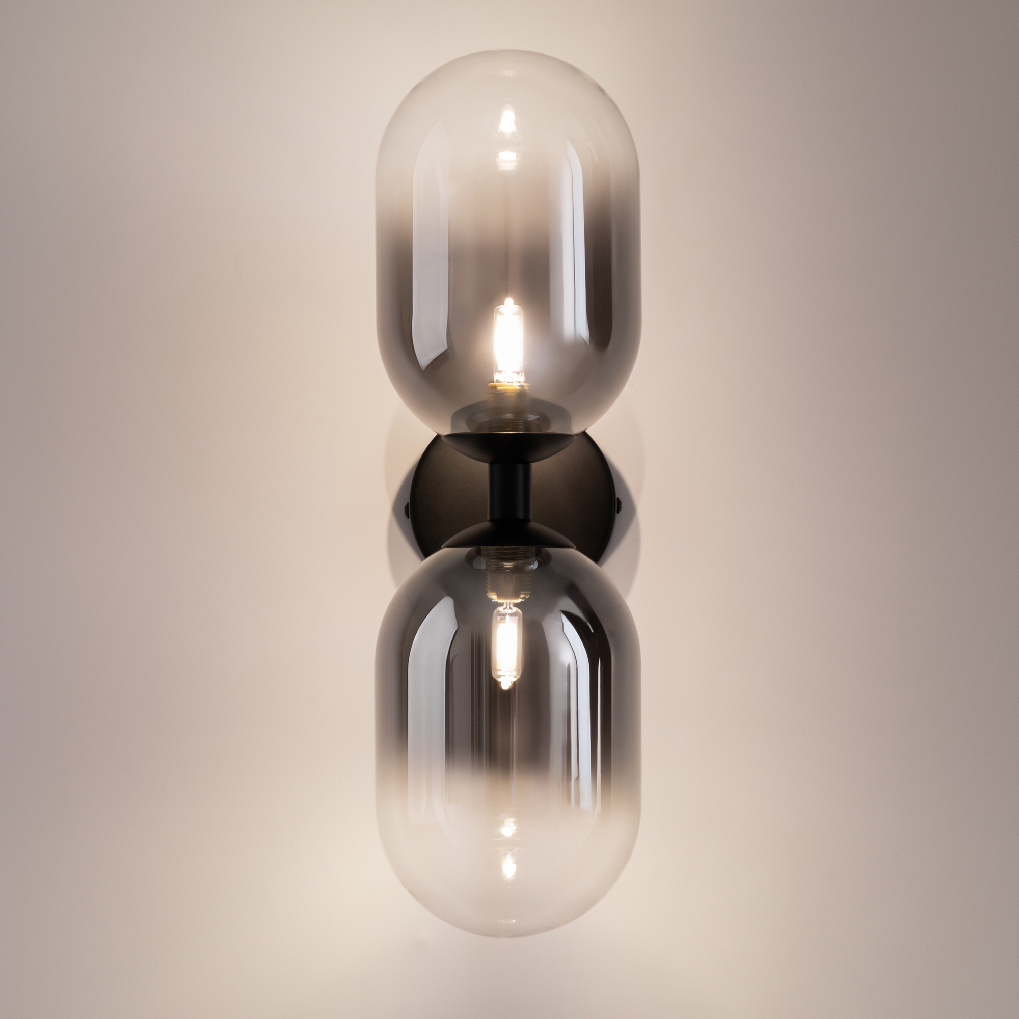 Дополнительная картинка Настенный светильник (бра) Freya FR1011WL-02B