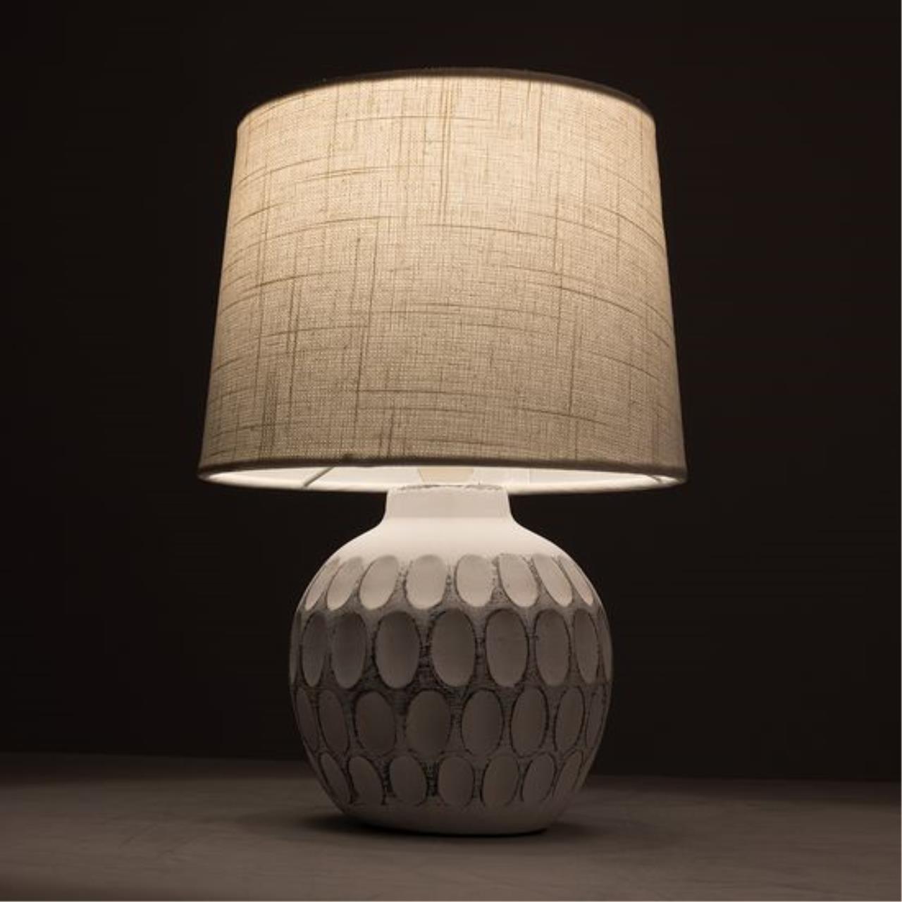 Дополнительная картинка Настольный светильник Arte Lamp SCHEAT A5033LT-1WH