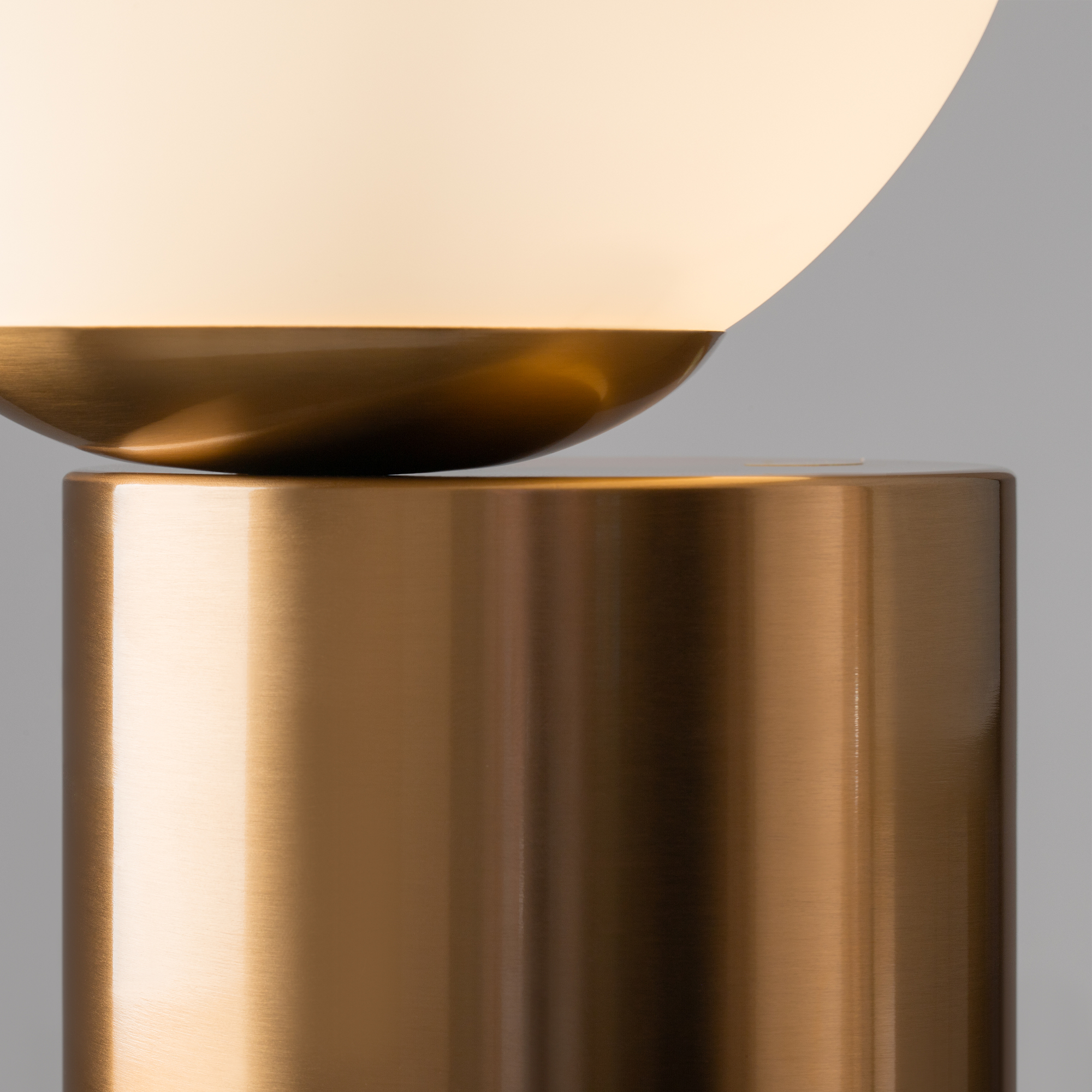 Дополнительная картинка Настольный светильник Freya FR5286TL-01BS