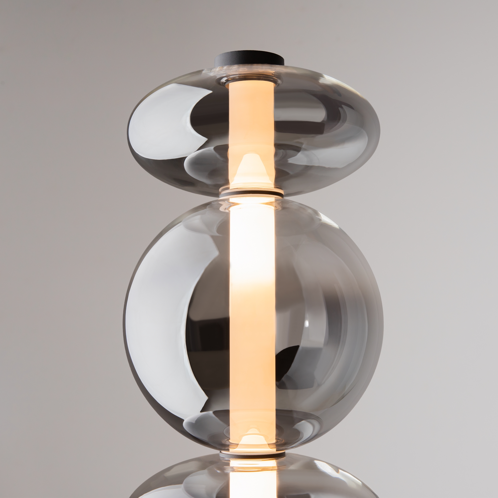 Картинка Напольный светильник (торшер) Maytoni MOD307FL-L40B3K