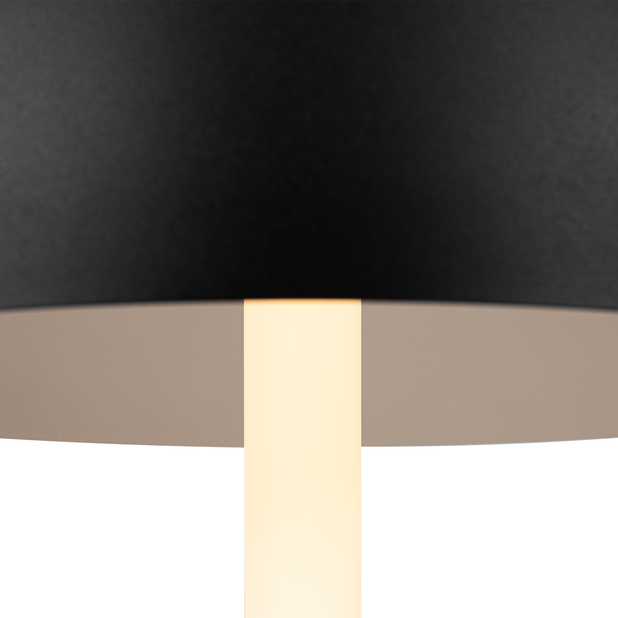 Дополнительная картинка Настольная лампа Maytoni Z012TL-L8B3K