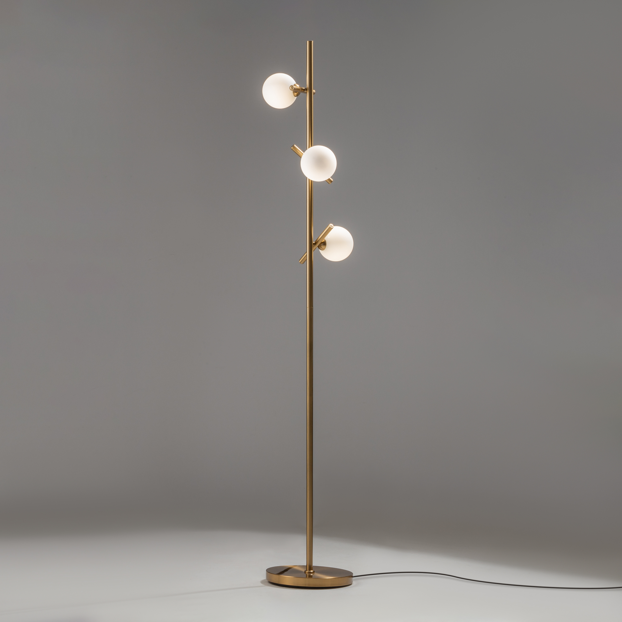 Картинка Напольный светильник (торшер) Freya FR5259FL-03BS