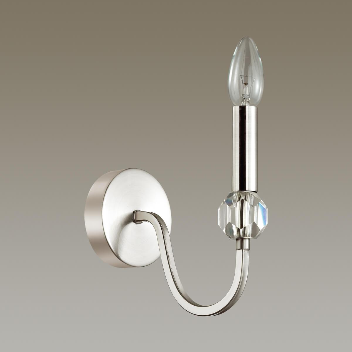 Картинка Бра Lumion Neoclassi Mackenzie 4495/1W