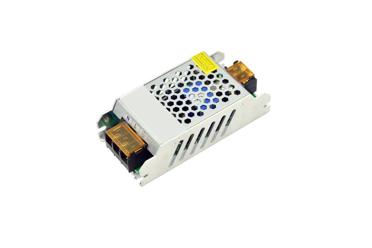Картинка Блок питания для светодиодной ленты LUX компактный, 12В, 60Вт, IP20