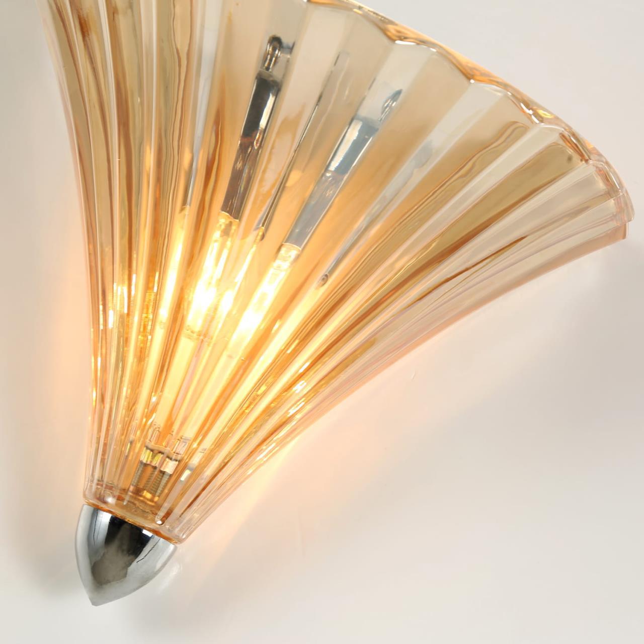 Картинка Настенный светильник Favourite Iris 1697-1W