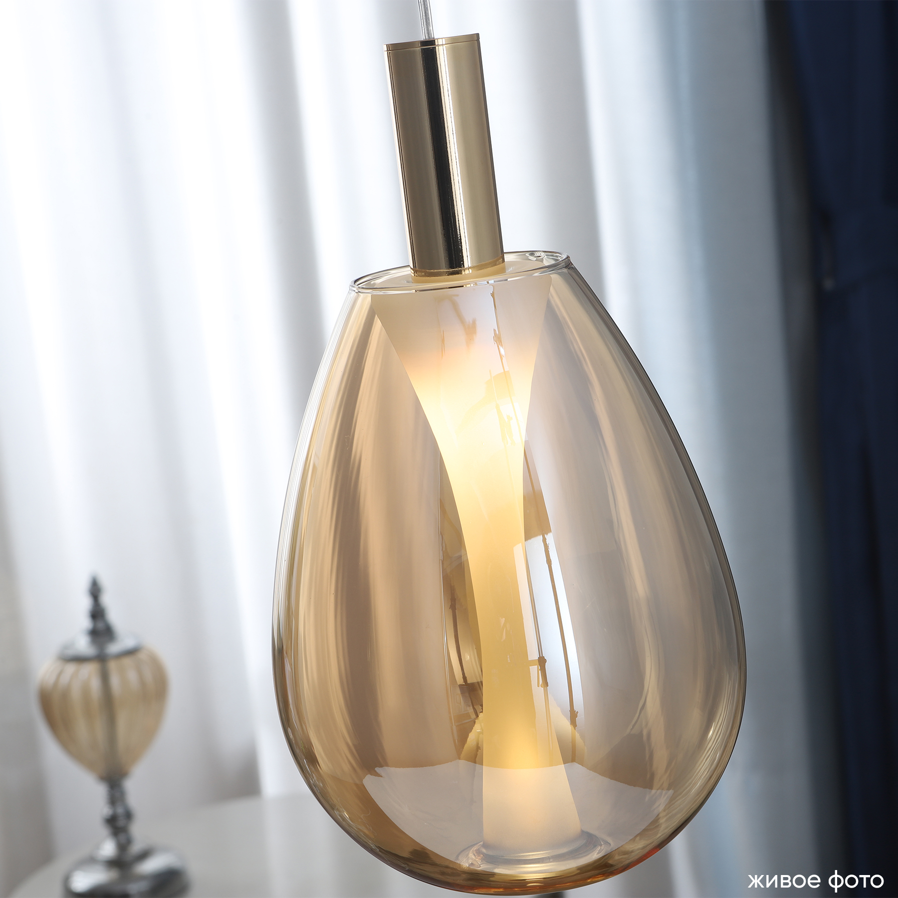 Дополнительная картинка Светильник подвесной Crystal Lux GAUDI SP4W LED AMBER Crystal Lux 1880/204
