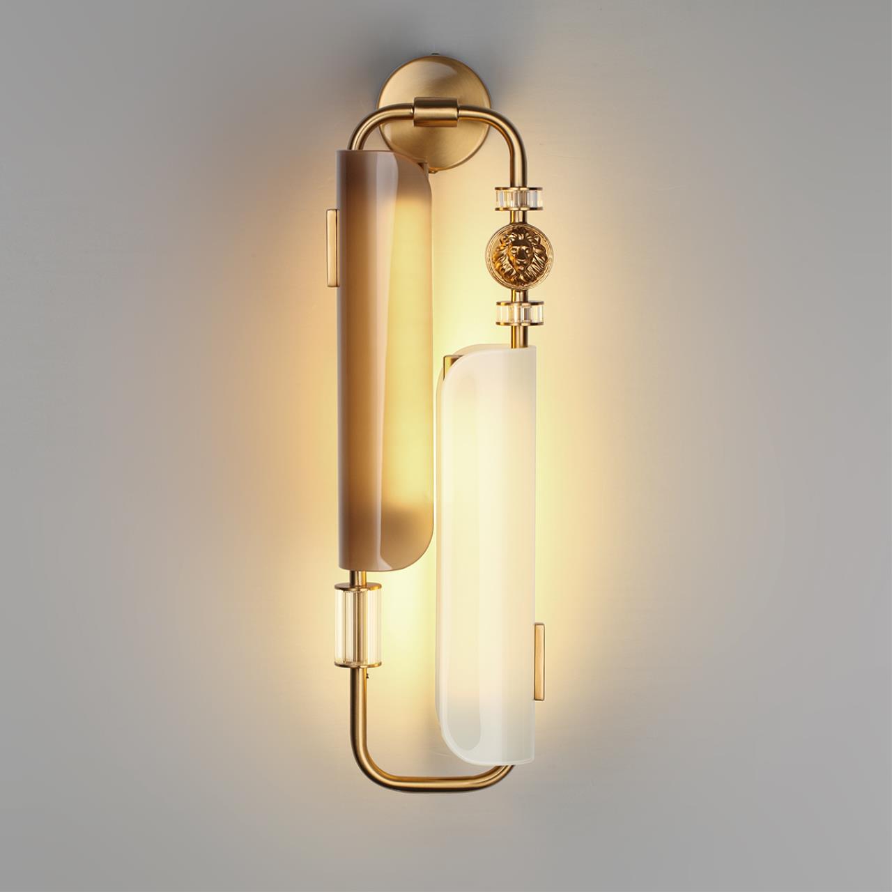Картинка 5467/10WL Odeon Light Настенный светильник LION