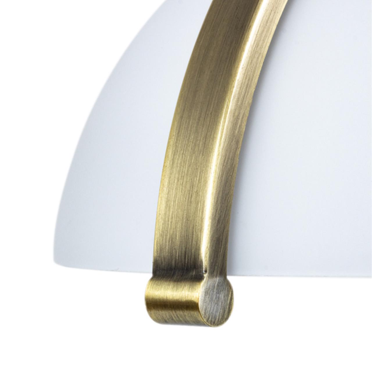 Дополнительная картинка Настольный светильник Arte Lamp BRAVA A5056LT-1AB