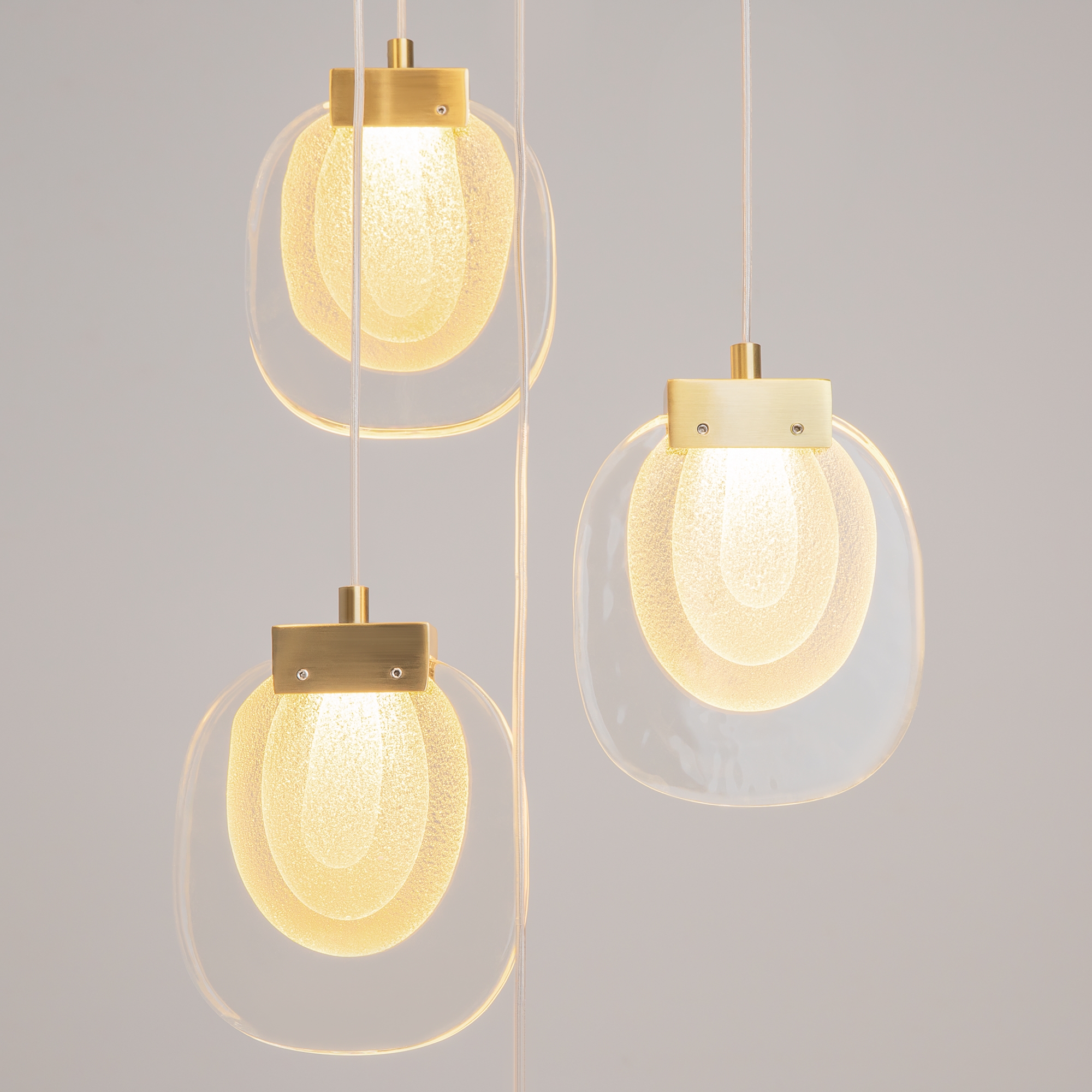 Дополнительная картинка Люстра Maytoni MOD367PL-L30BBSK