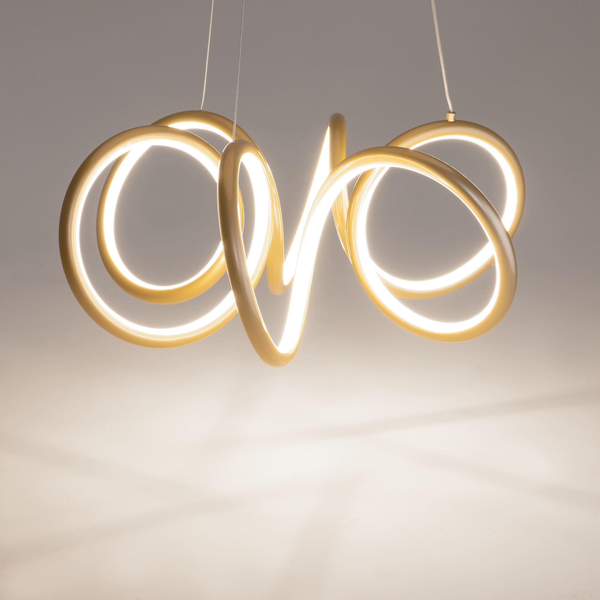 Дополнительная картинка Подвесной светильник Maytoni MOD241PL-L60BSK