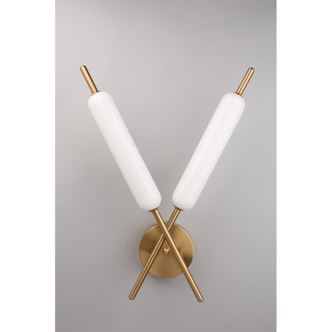 Картинка Настенный светильник Aployt Carla APL.010.01.16