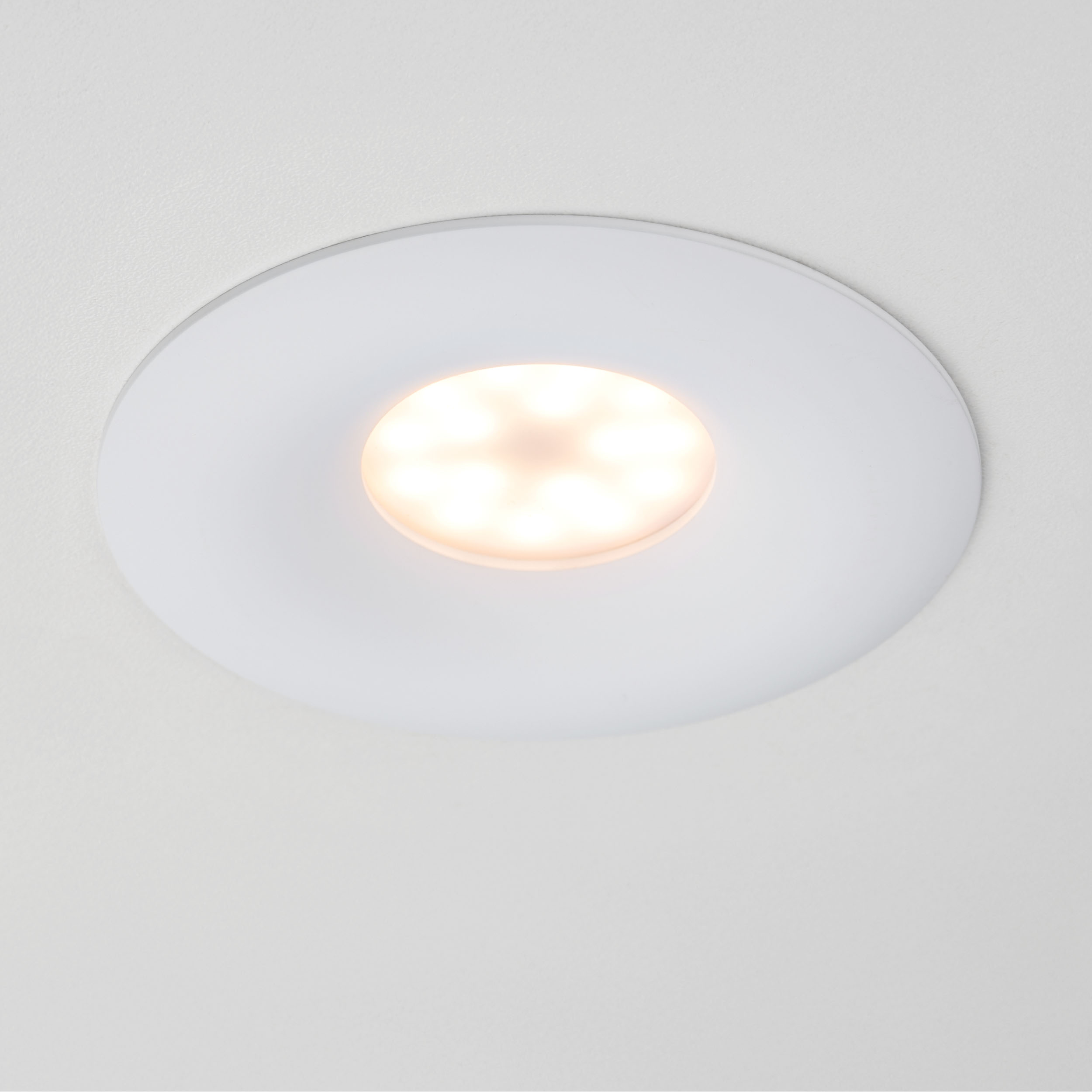 Дополнительная картинка Встраиваемый светильник Lightstar Levigo 010010