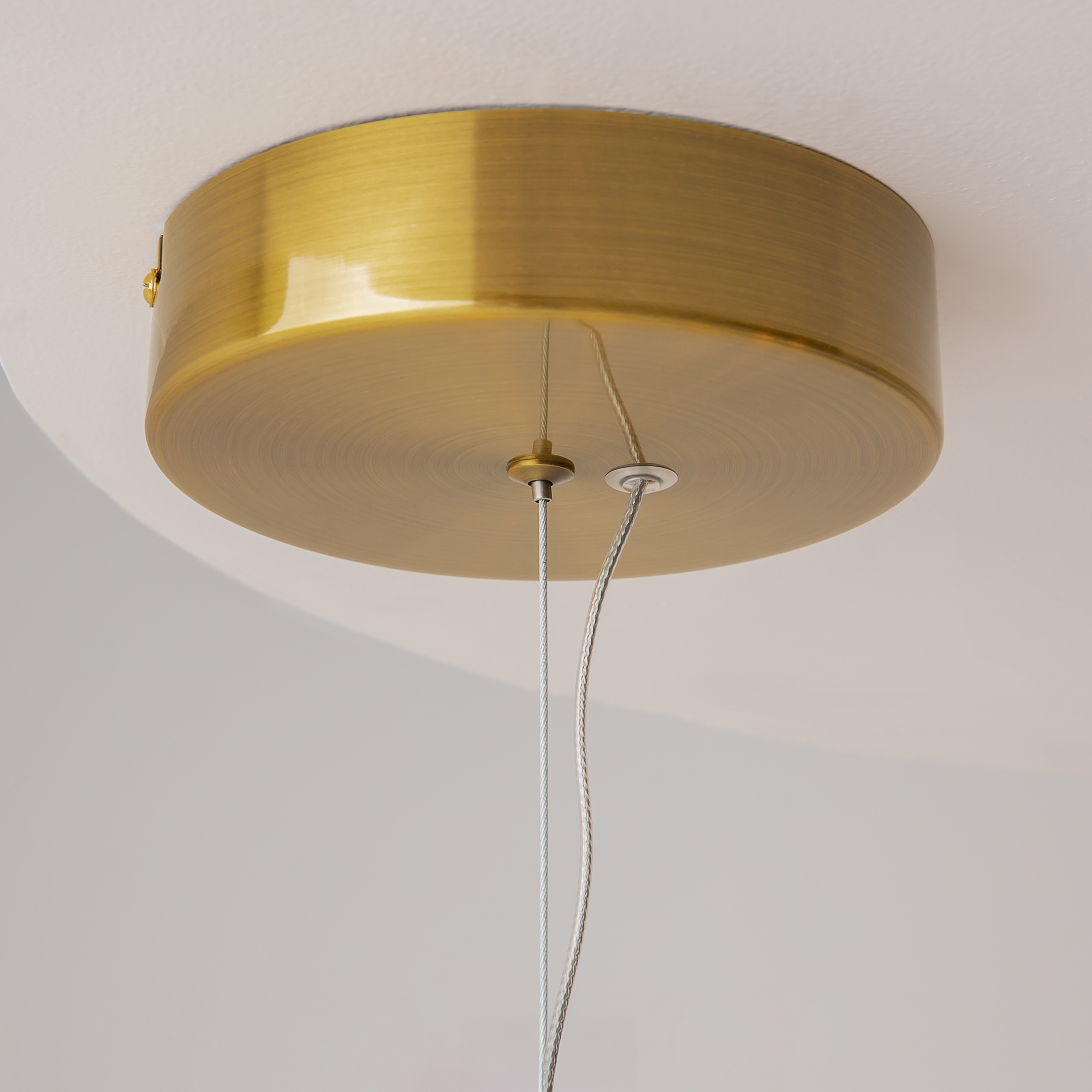 Дополнительная картинка Подвесной светильник Maytoni MOD299PL-L48BS3K