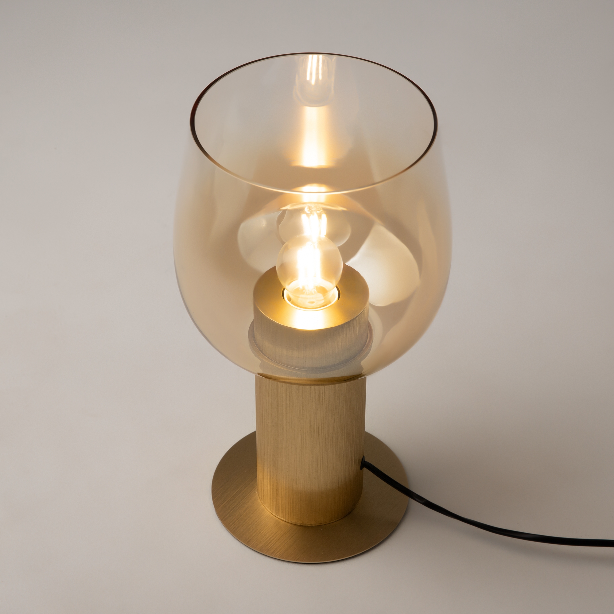 Дополнительная картинка Настольный светильник Maytoni MOD414TL-01G