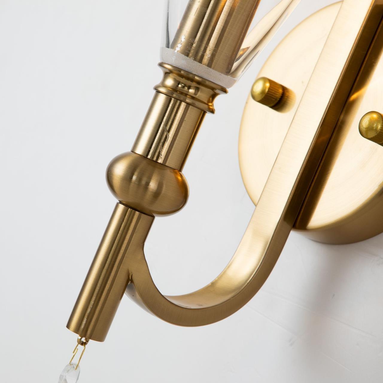 Картинка Бра Favourite Lyra 2968-1W