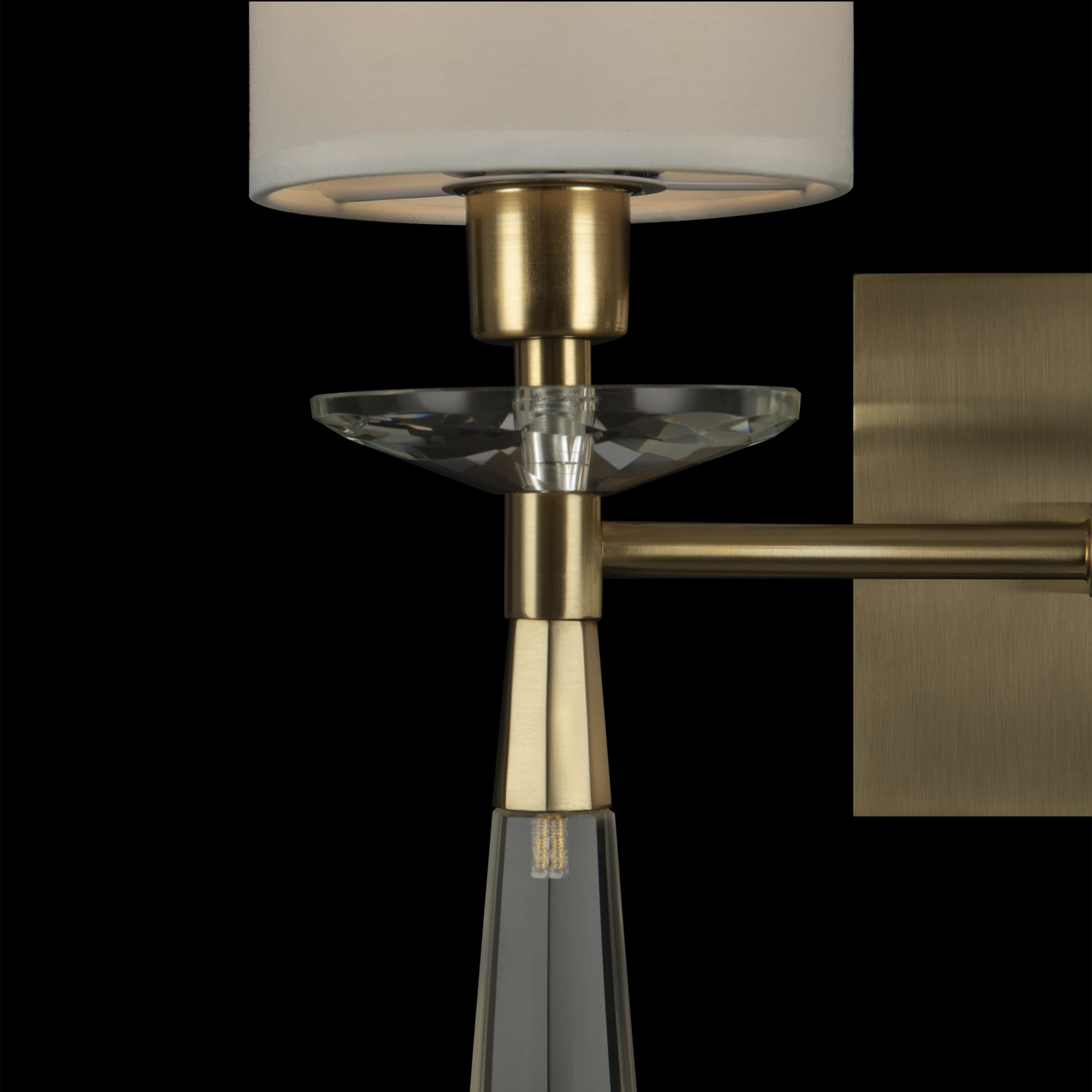 Дополнительная картинка Настенный светильник (бра) Maytoni MOD224WL-02BS