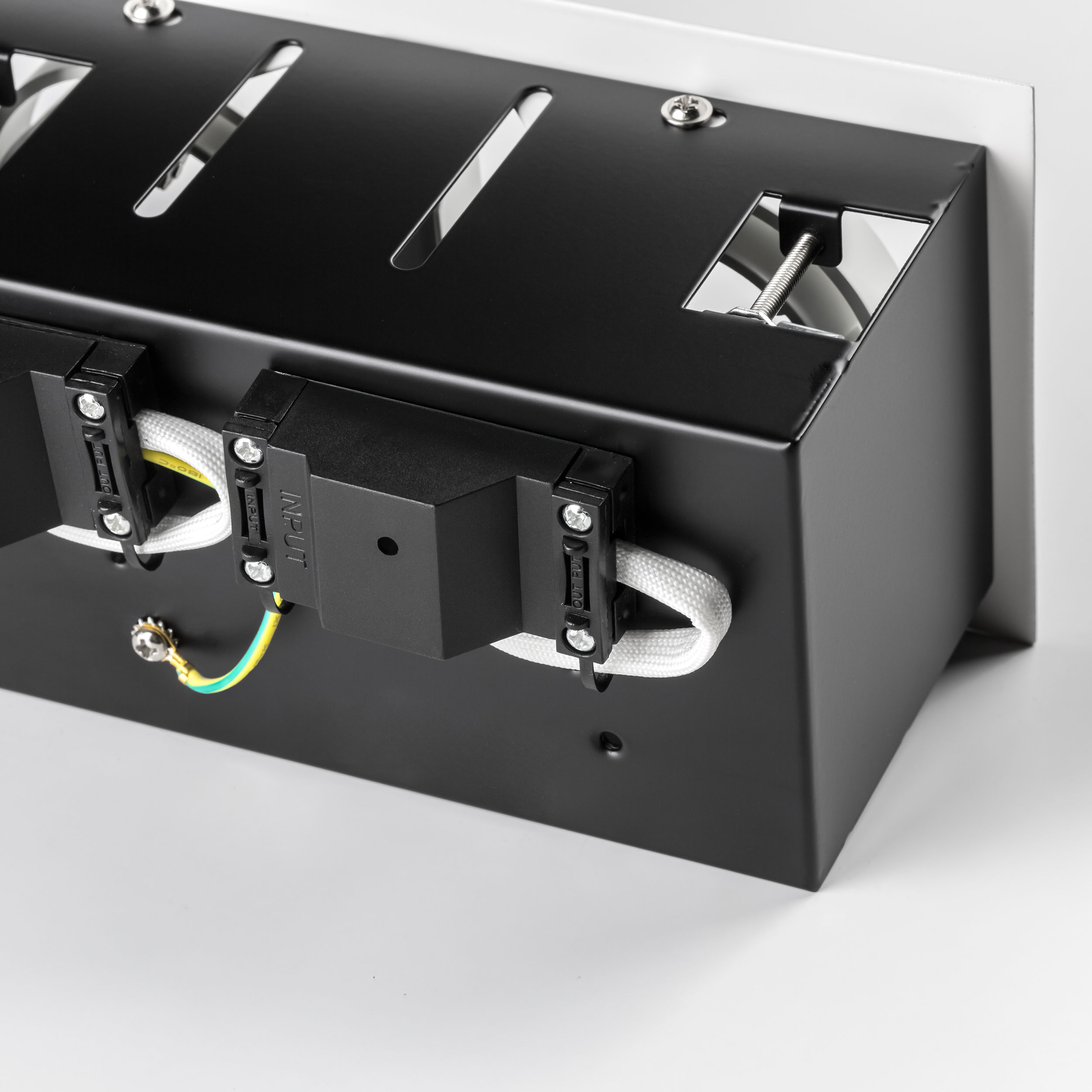 Дополнительная картинка Встраиваемый светильник Lightstar Cardano 214020