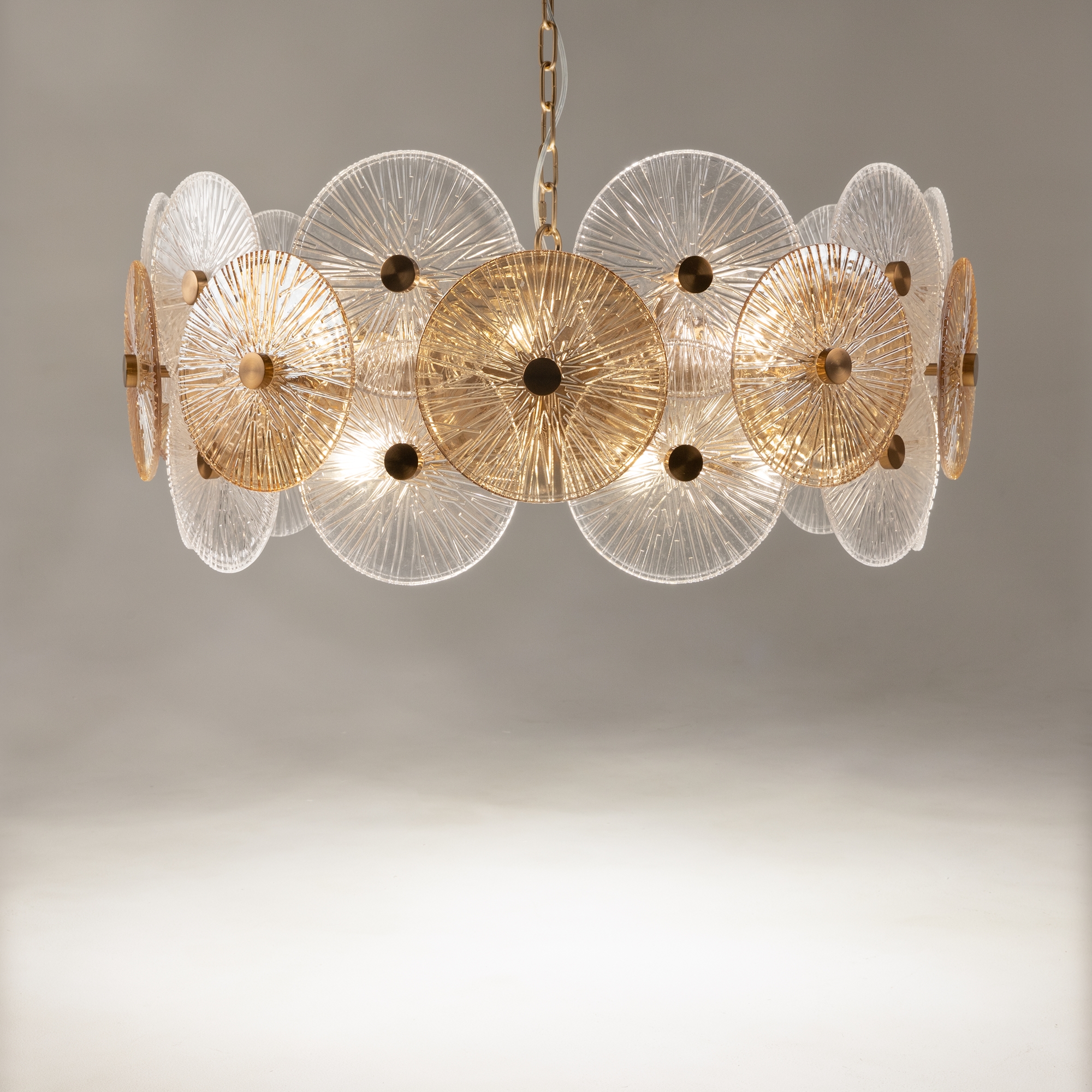 Дополнительная картинка Подвесной светильник Maytoni MOD007PL-10G