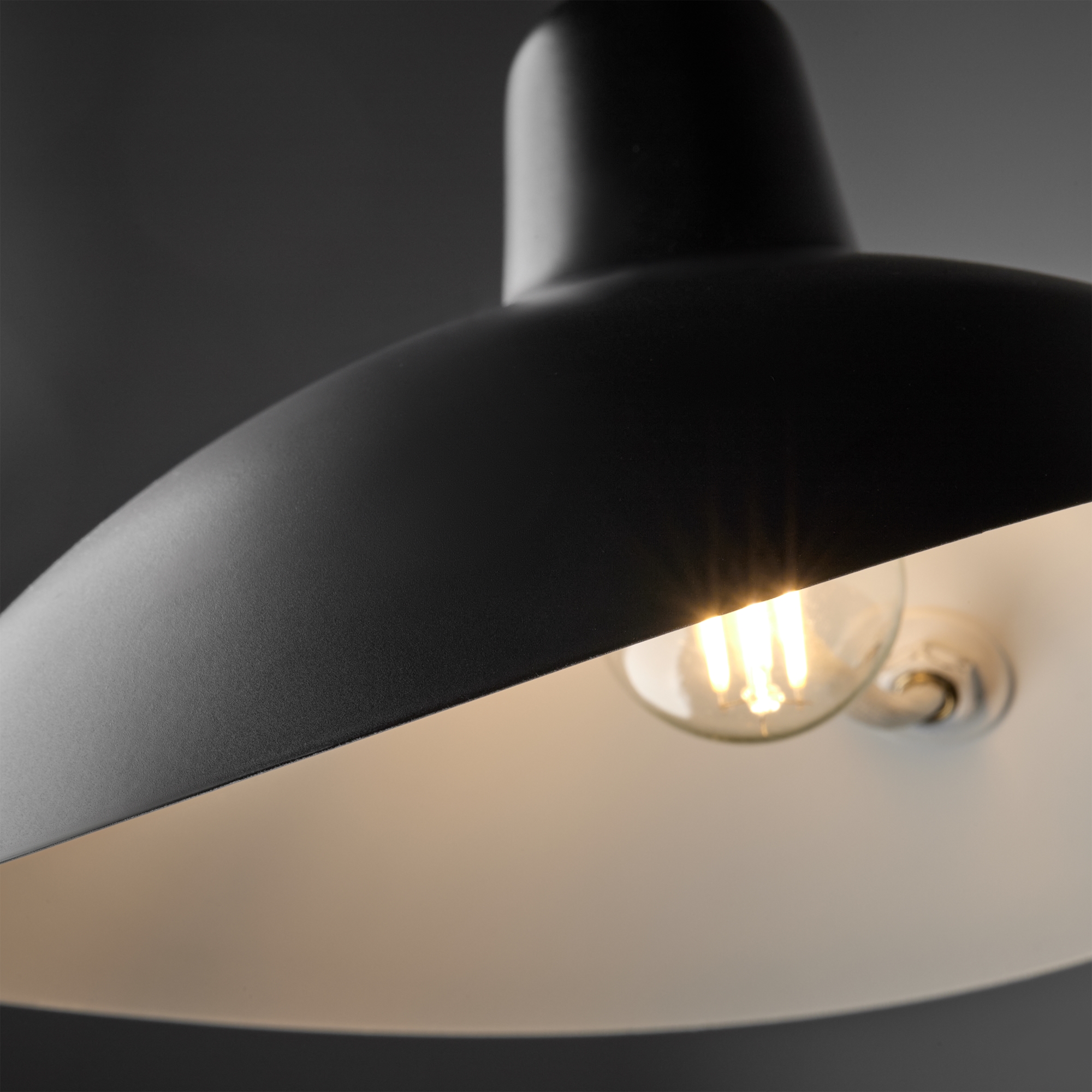 Дополнительная картинка Настенный светильник (бра) Freya FR5383WL-01B