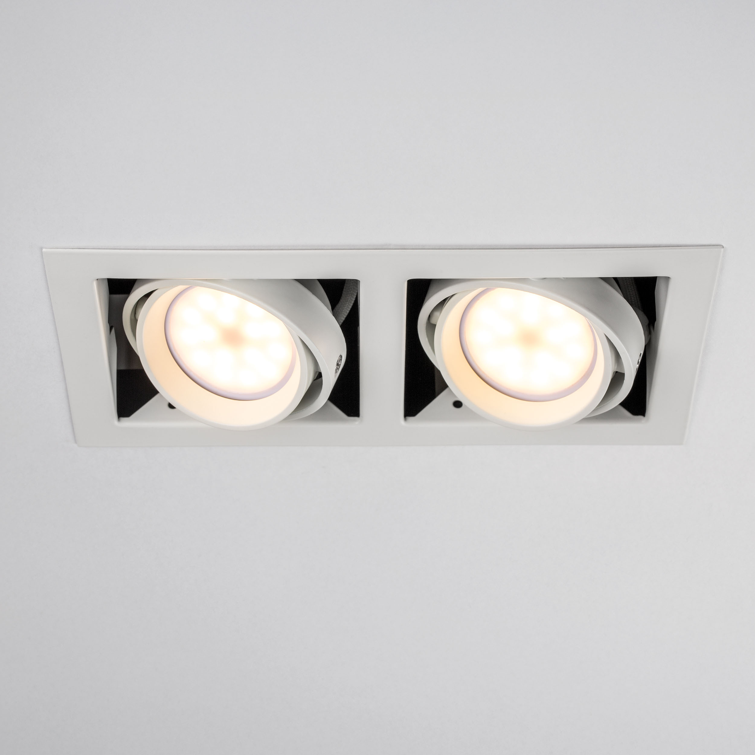 Дополнительная картинка Встраиваемый светильник Lightstar Cardano 214020