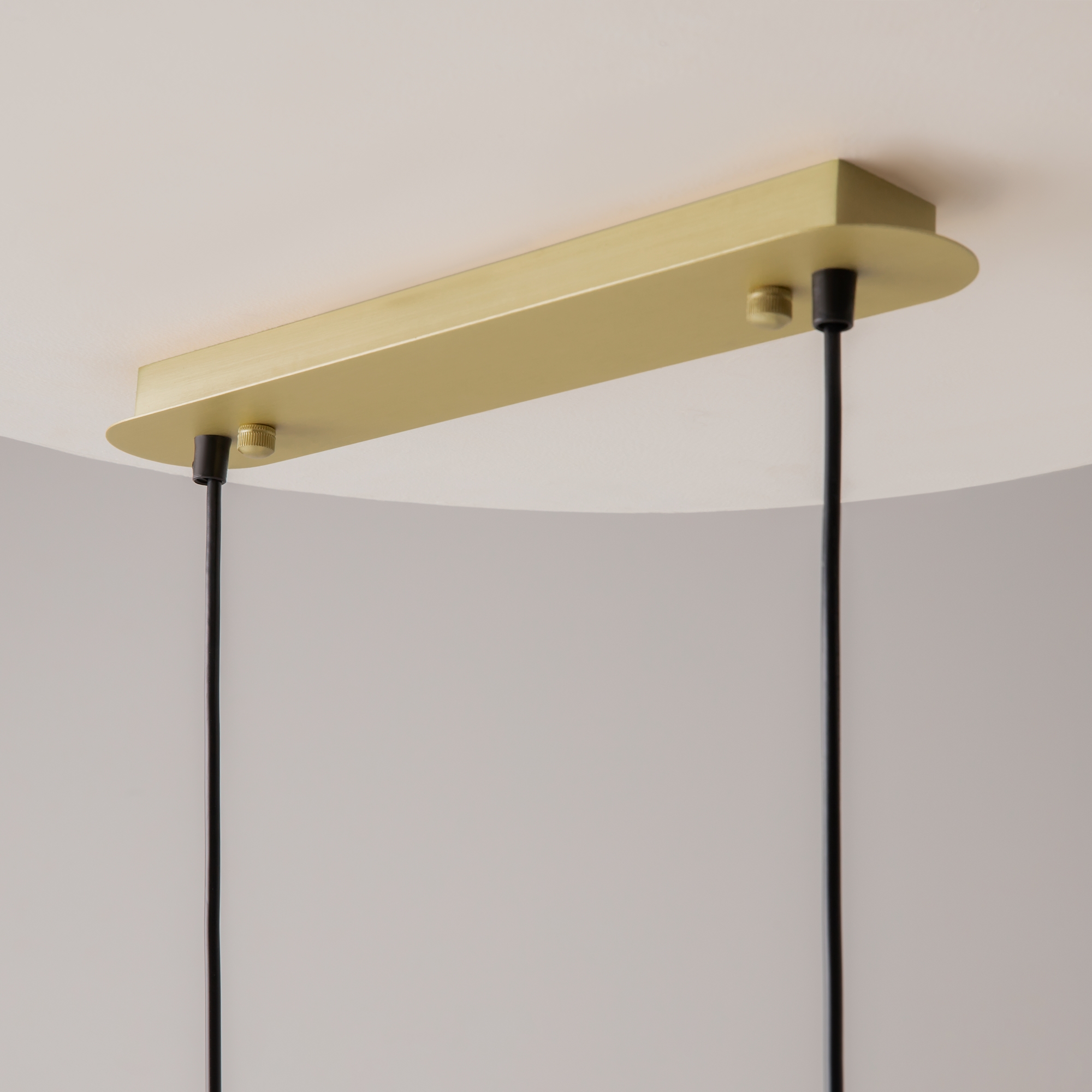 Дополнительная картинка Подвесной светильник Maytoni MOD411PL-03G