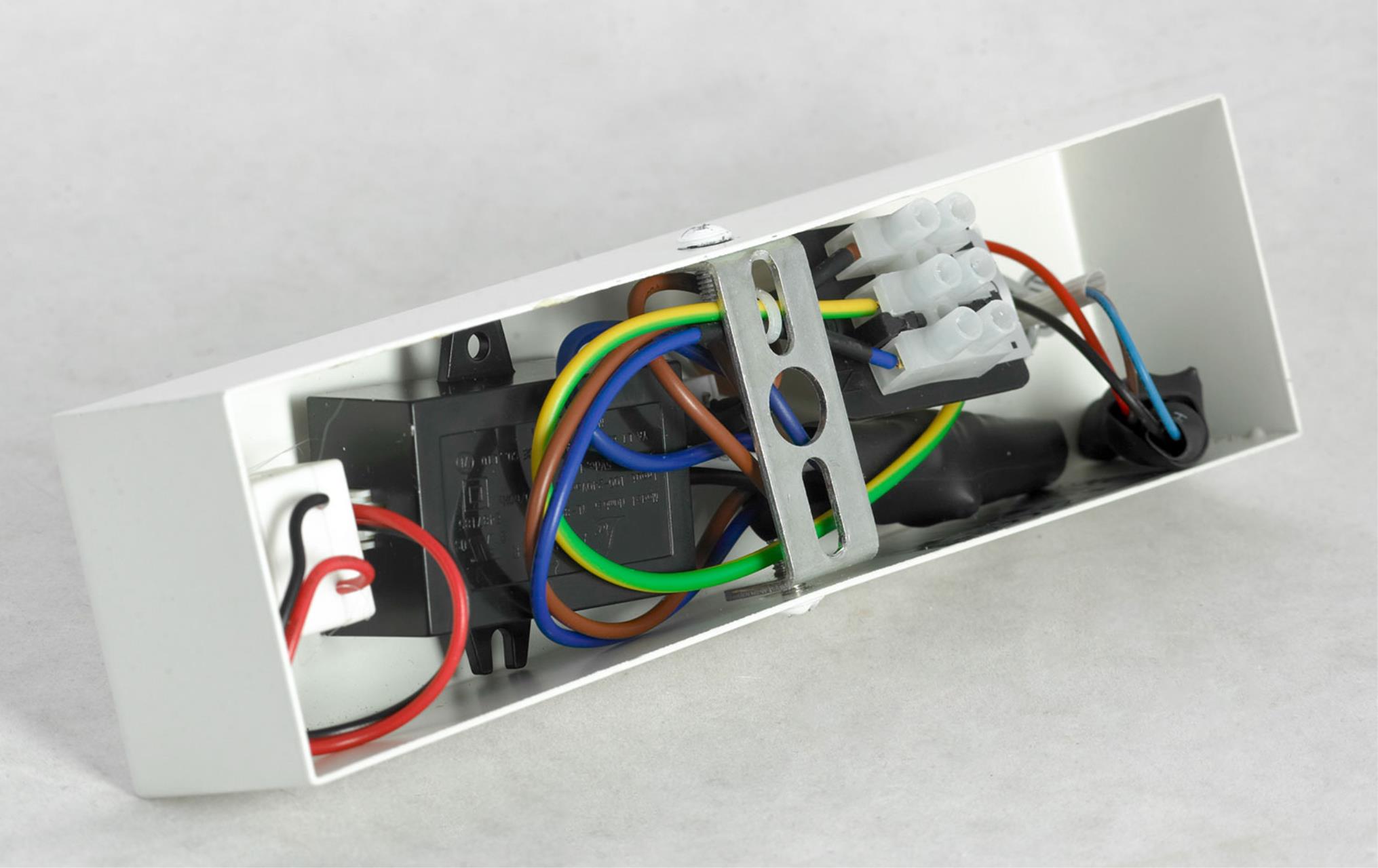 Дополнительная картинка Светодиодный спот Lussole Lgo Cozy LSP-8240
