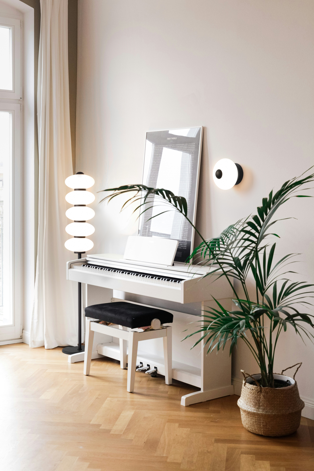 Картинка Настенный светильник (бра) Freya FR5553WL-L6B