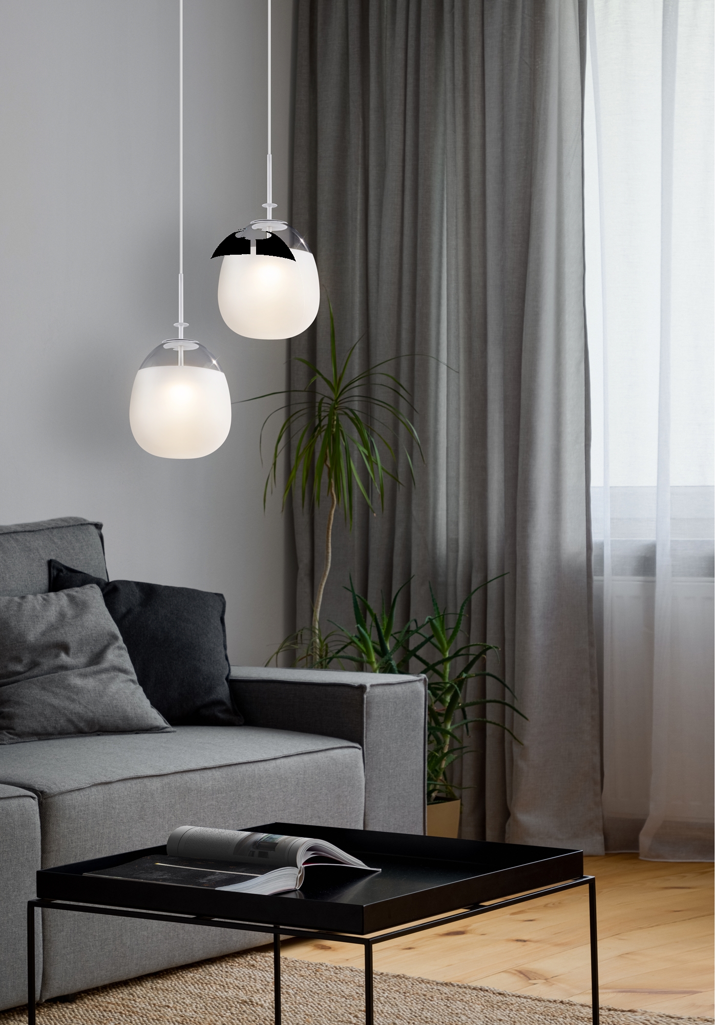 Дополнительная картинка Подвесной светодиодный светильник Maytoni Lune P072PL-L5W3K