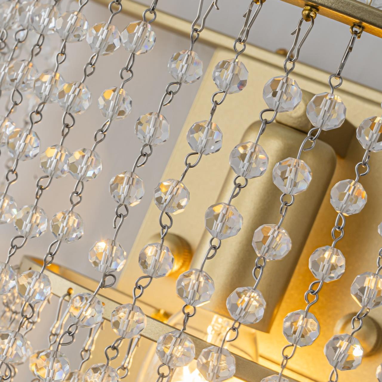 Картинка Бра Favourite 4762-1W Fringe