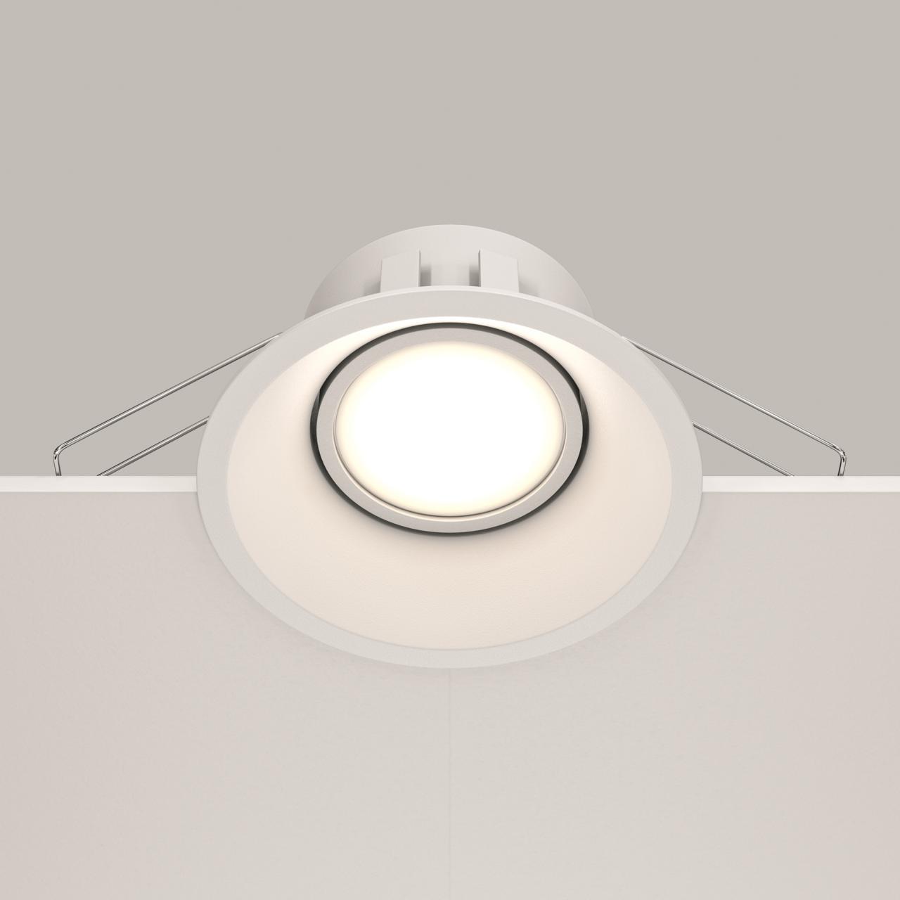 Дополнительная картинка Встраиваемый светильник Maytoni Dot DL028-2-01W