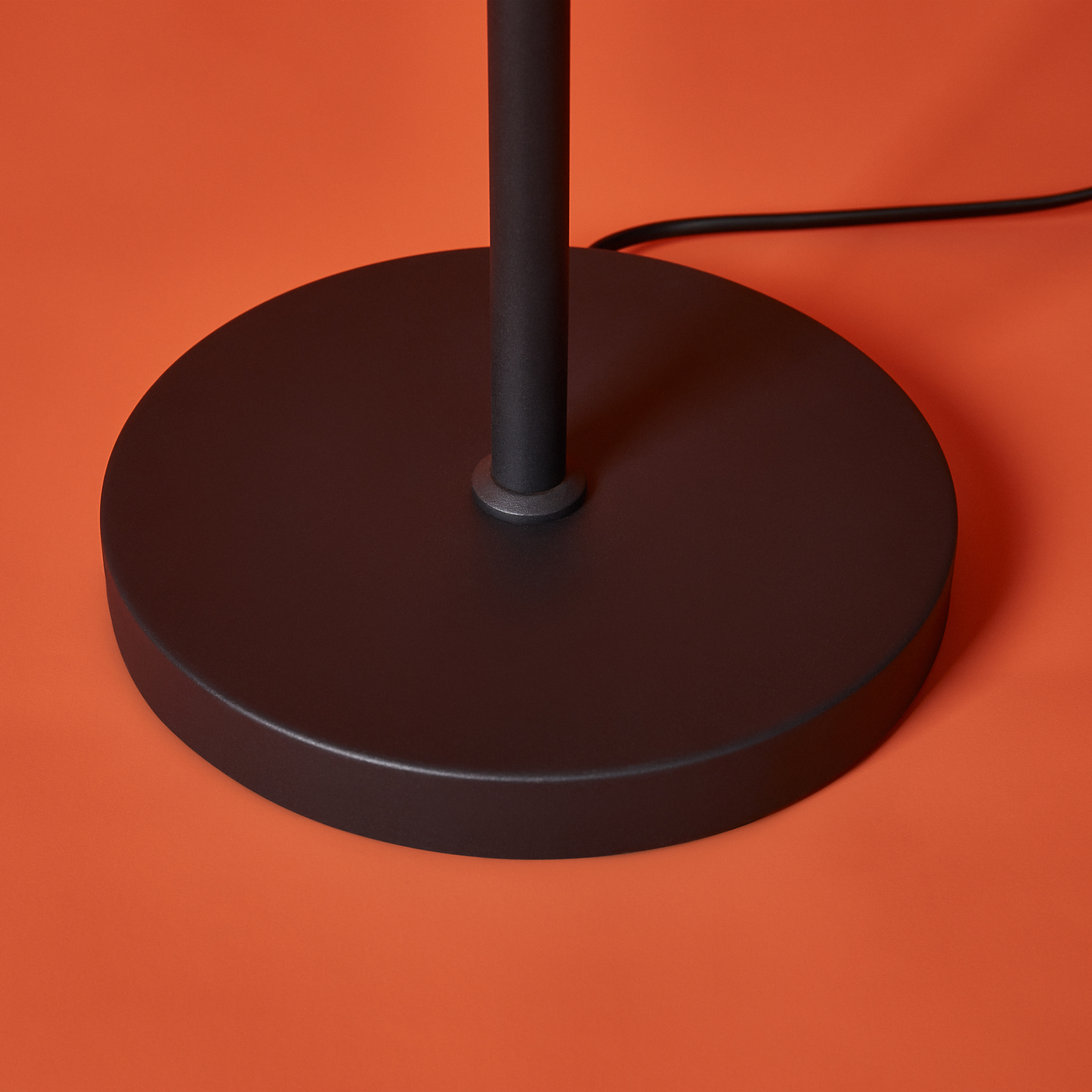 Картинка Напольный светильник (торшер) Freya FR5553FL-L20B