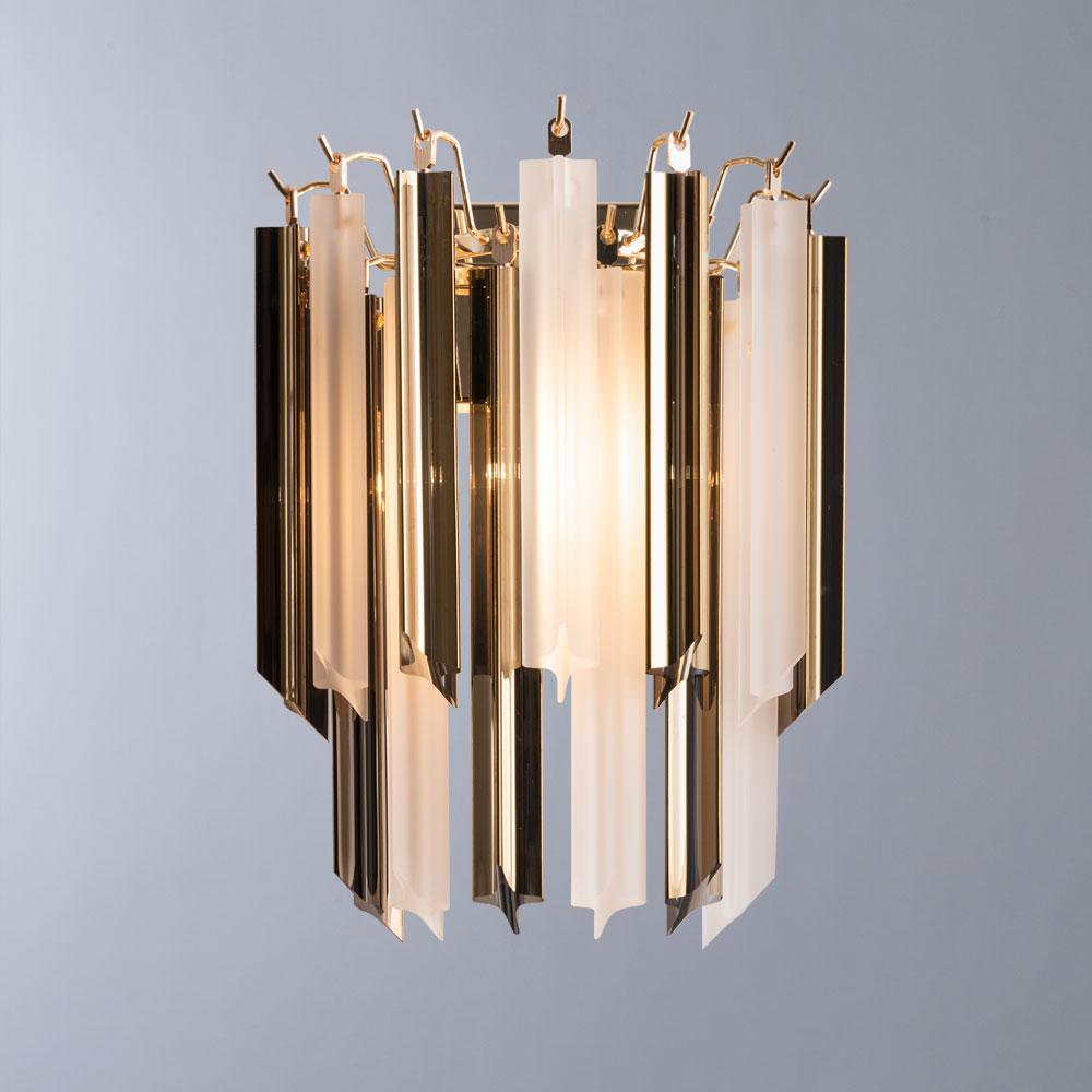 Картинка Настенный светильник Divinare Frizzante 1681/01 AP-1