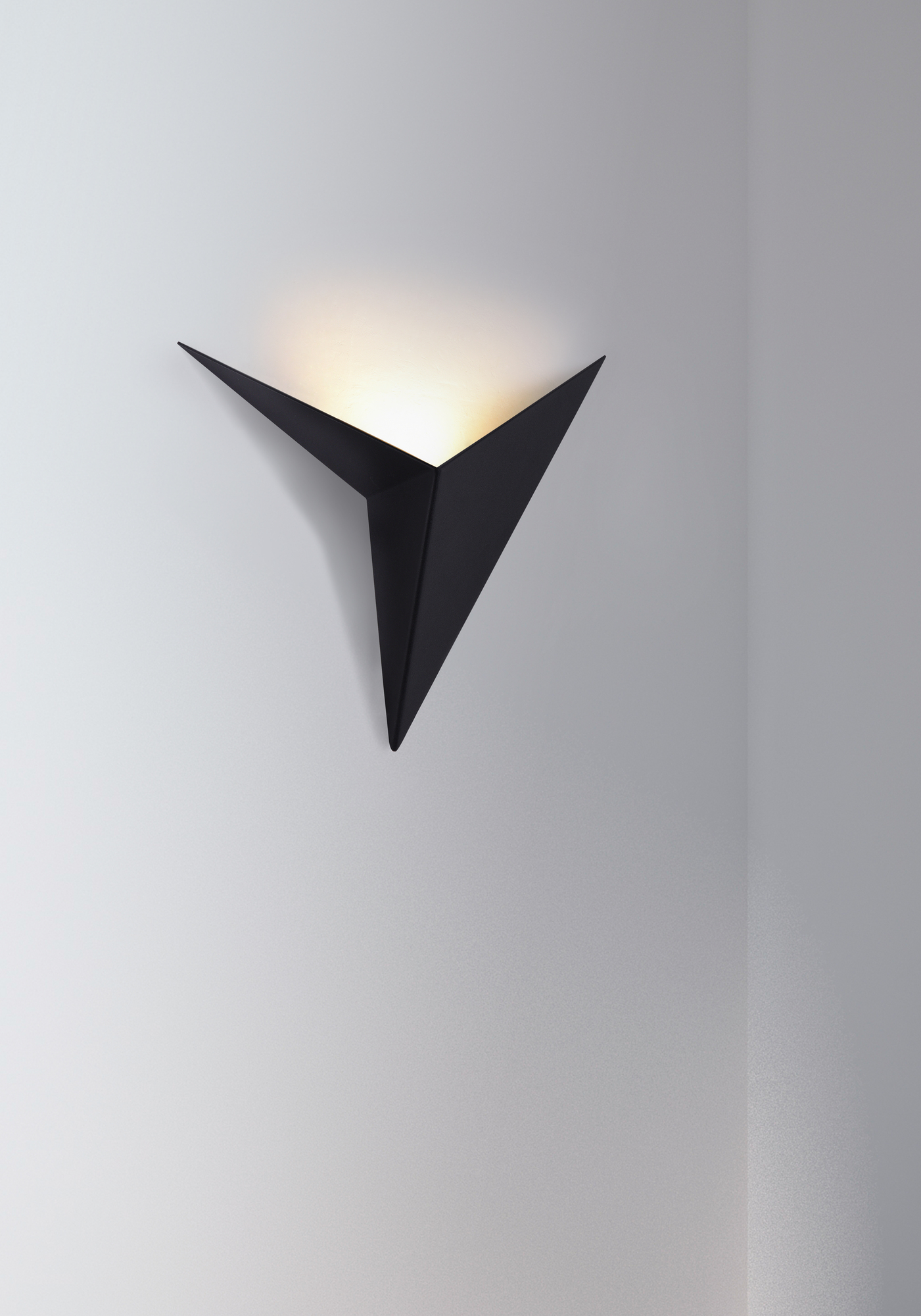 Картинка Настенный светодиодный светильник Maytoni Trame C808WL-L3B