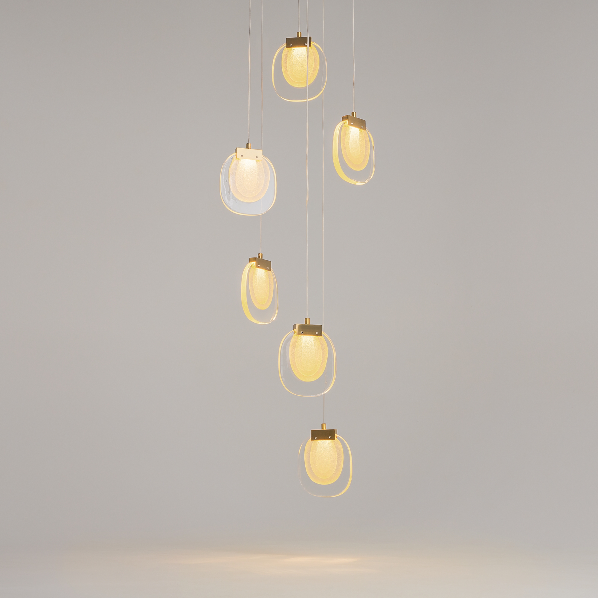 Дополнительная картинка Люстра Maytoni MOD367PL-L18BBSK