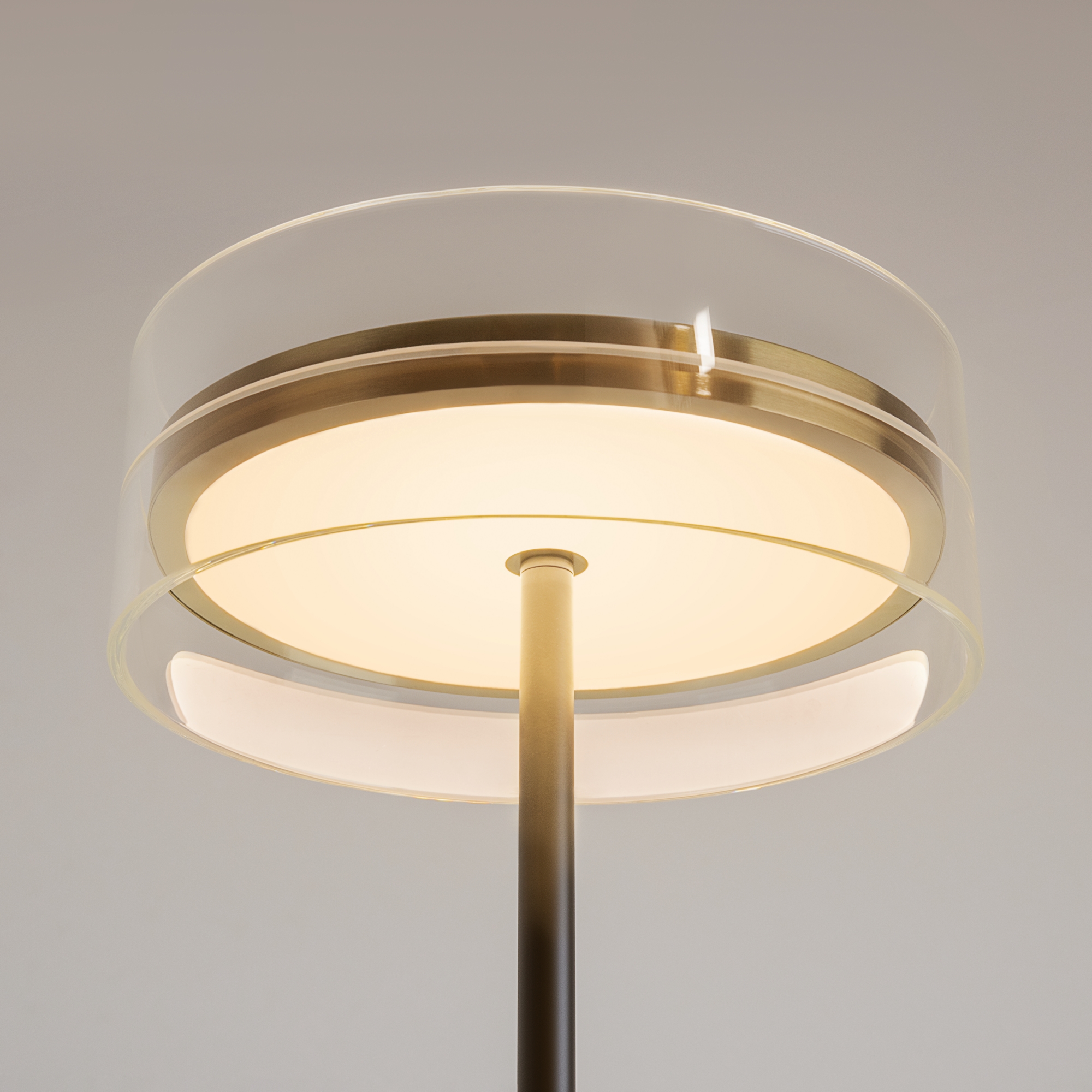 Картинка Напольный светильник (торшер) Maytoni MOD348FL-L24BBS3K