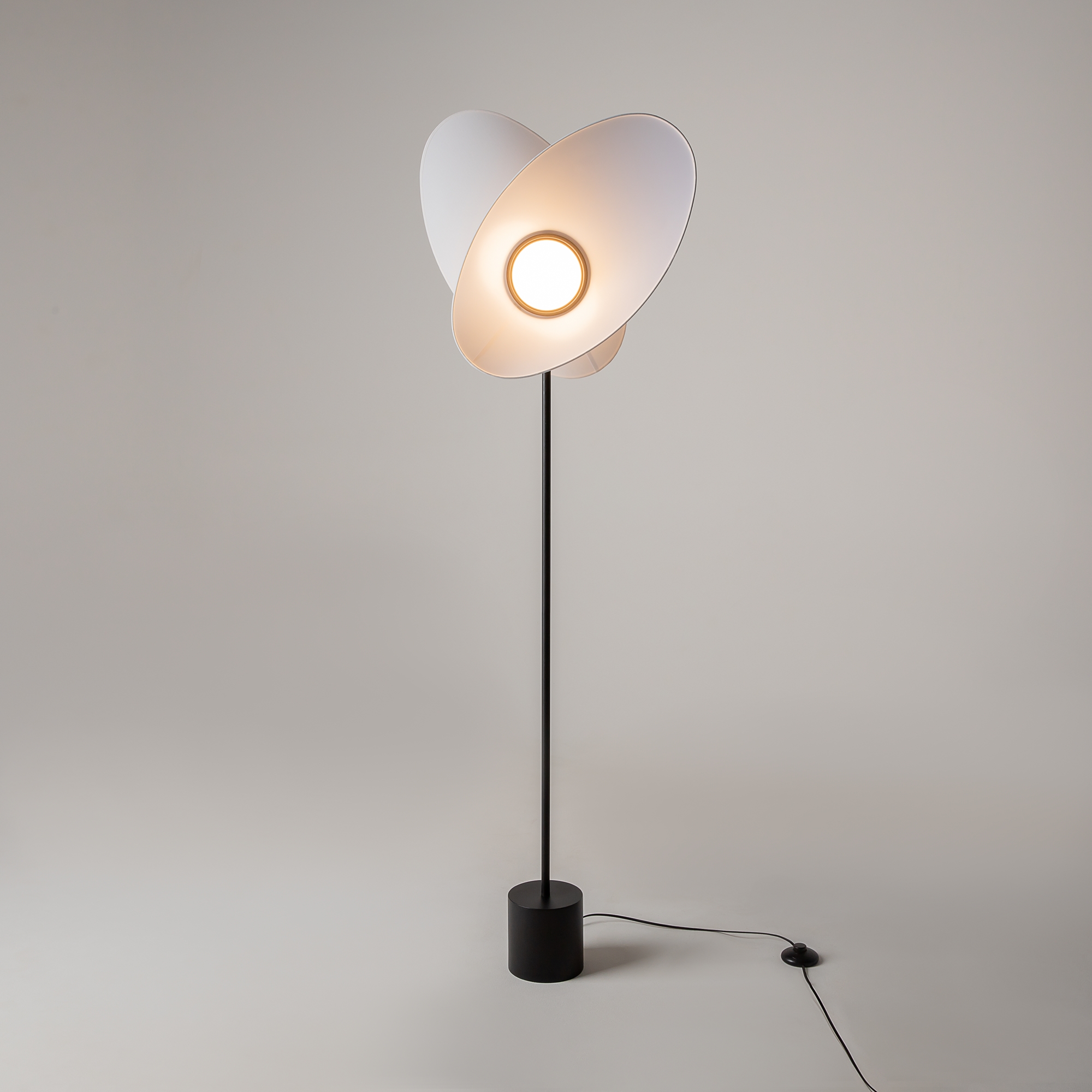 Картинка Напольный светильник (торшер) Maytoni MOD396FL-L10W3K