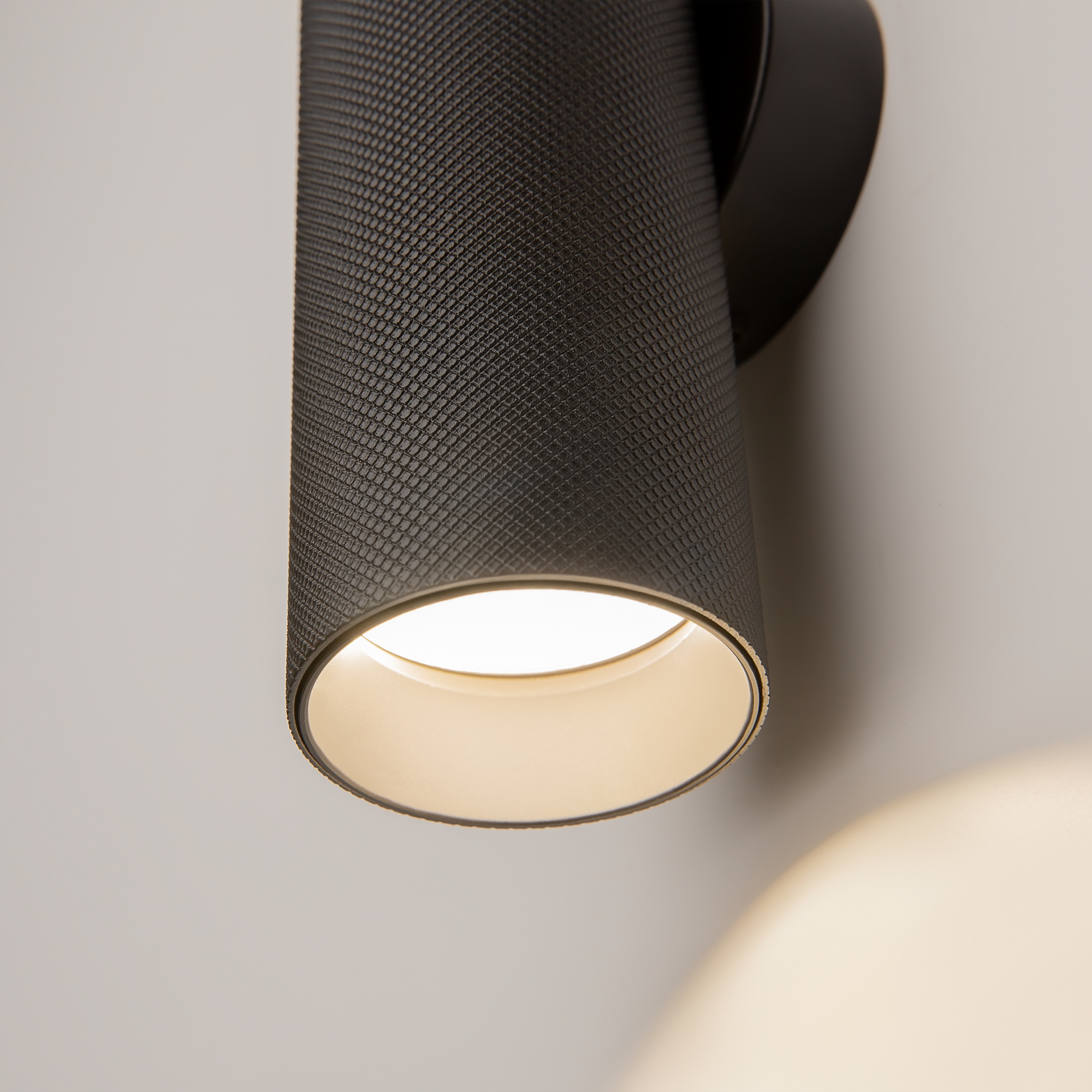 Картинка Настенный светильник (бра) Technical C080WL-02-GU10-B