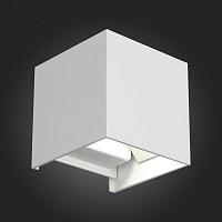 Дополнительная картинка Уличный настенный светодиодный светильник ST Luce SL560.501.02