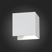 Дополнительная картинка Уличный настенный светодиодный светильник ST Luce SL560.501.02