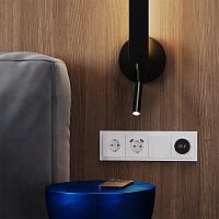 Розетка встраиваемая VOLTUM S70 с заземлением и защитными шторками, 16А, с USB, A+A, (белый матовый) VLS040402 